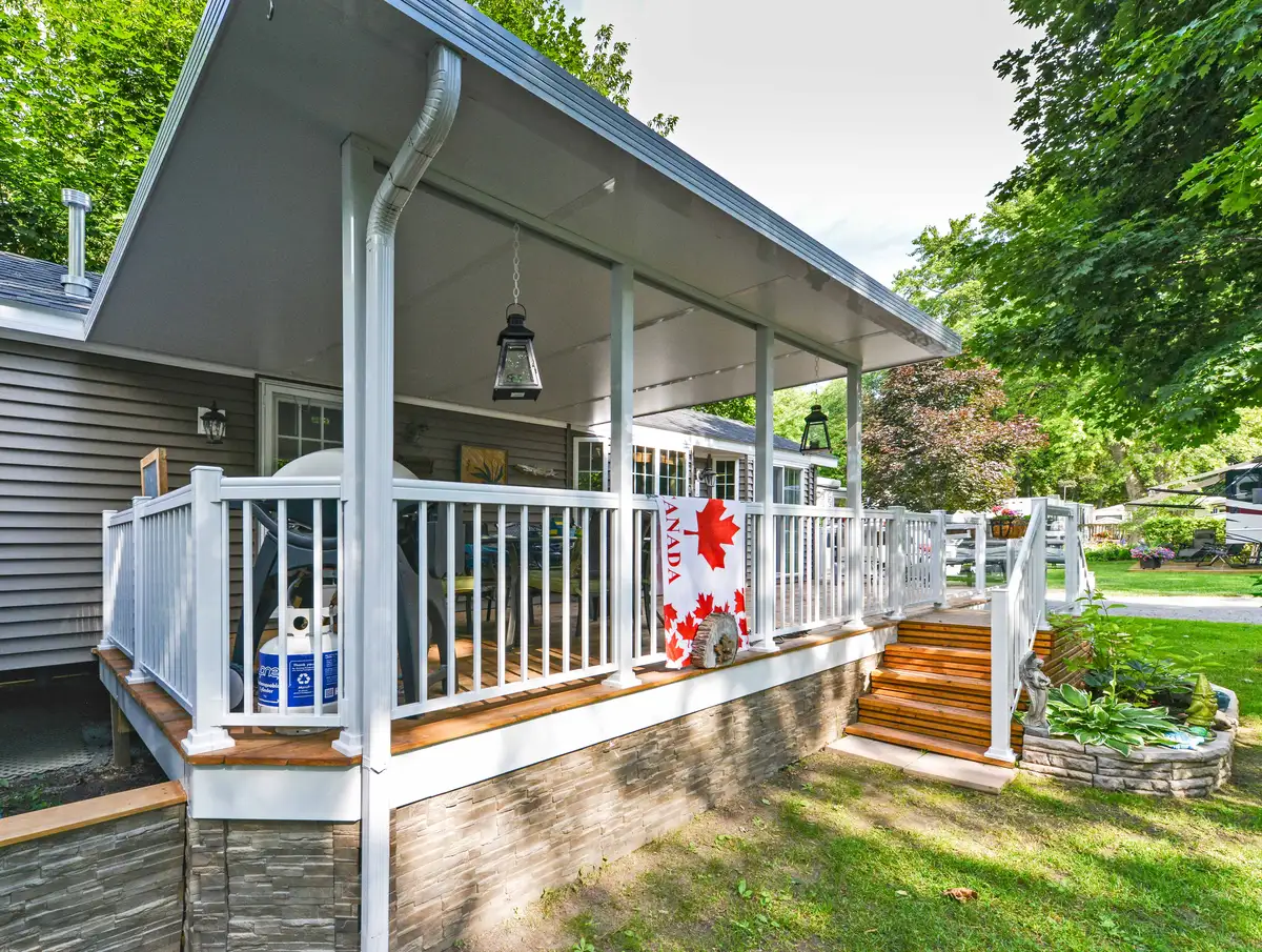 ALUMINUM PICKET RAILING sunspace Nipissing