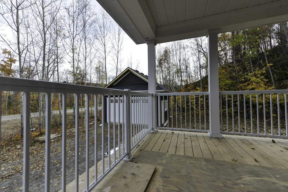 ALUMINUM PICKET RAILING sunspace Nipissing