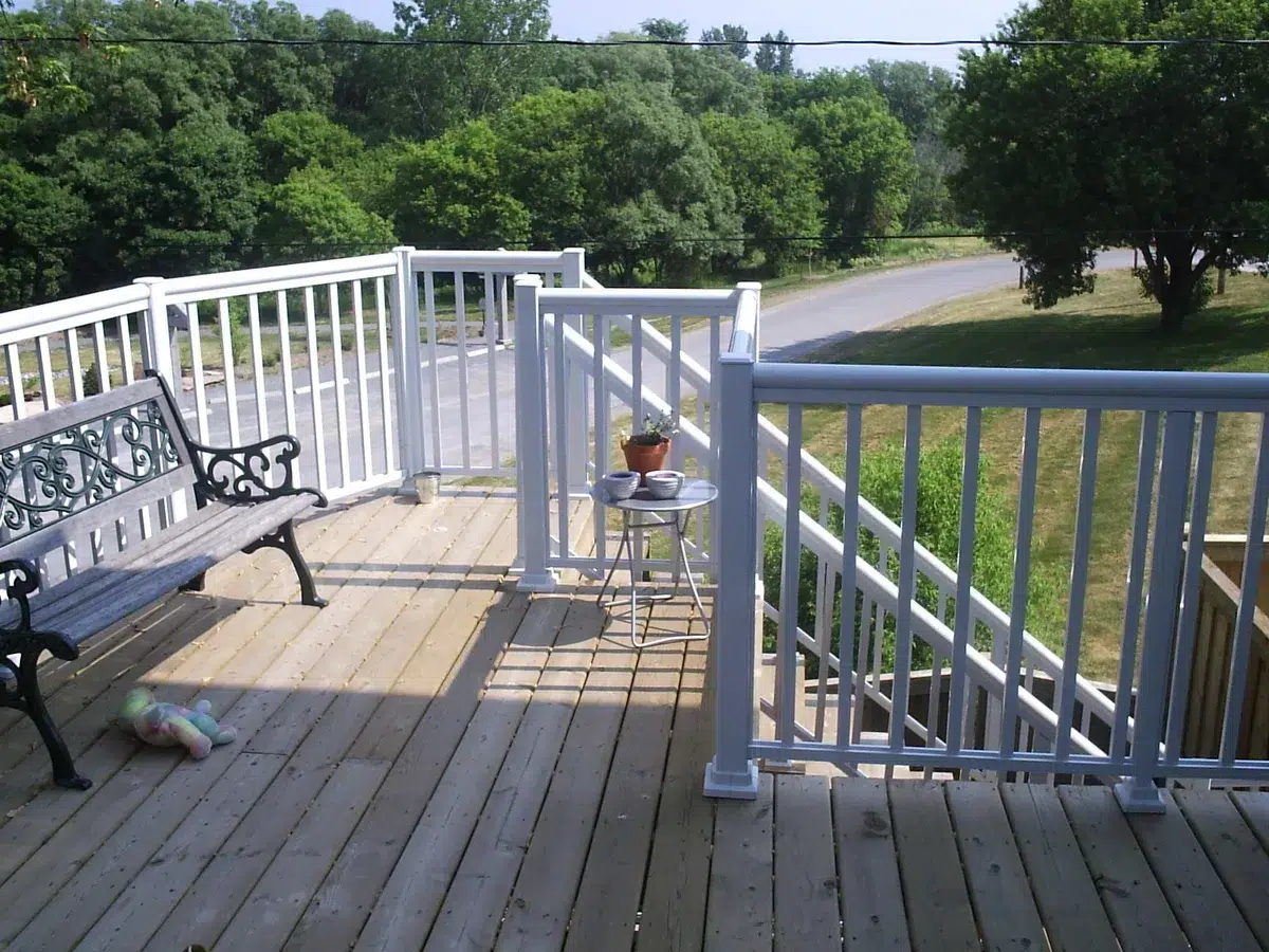 ALUMINUM PICKET RAILING sunspace Nipissing