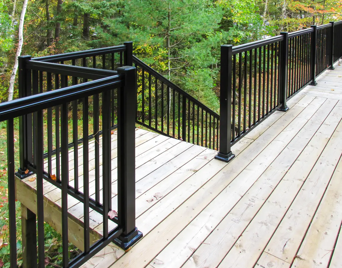 ALUMINUM PICKET RAILING sunspace Nipissing