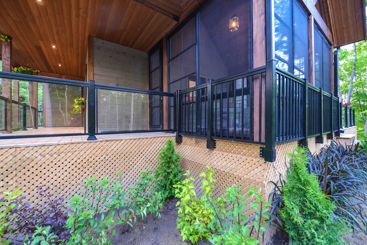 ALUMINUM PICKET RAILING sunspace Nipissing